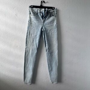 American Eagle Outfitters Light Blue Skinny Jeans